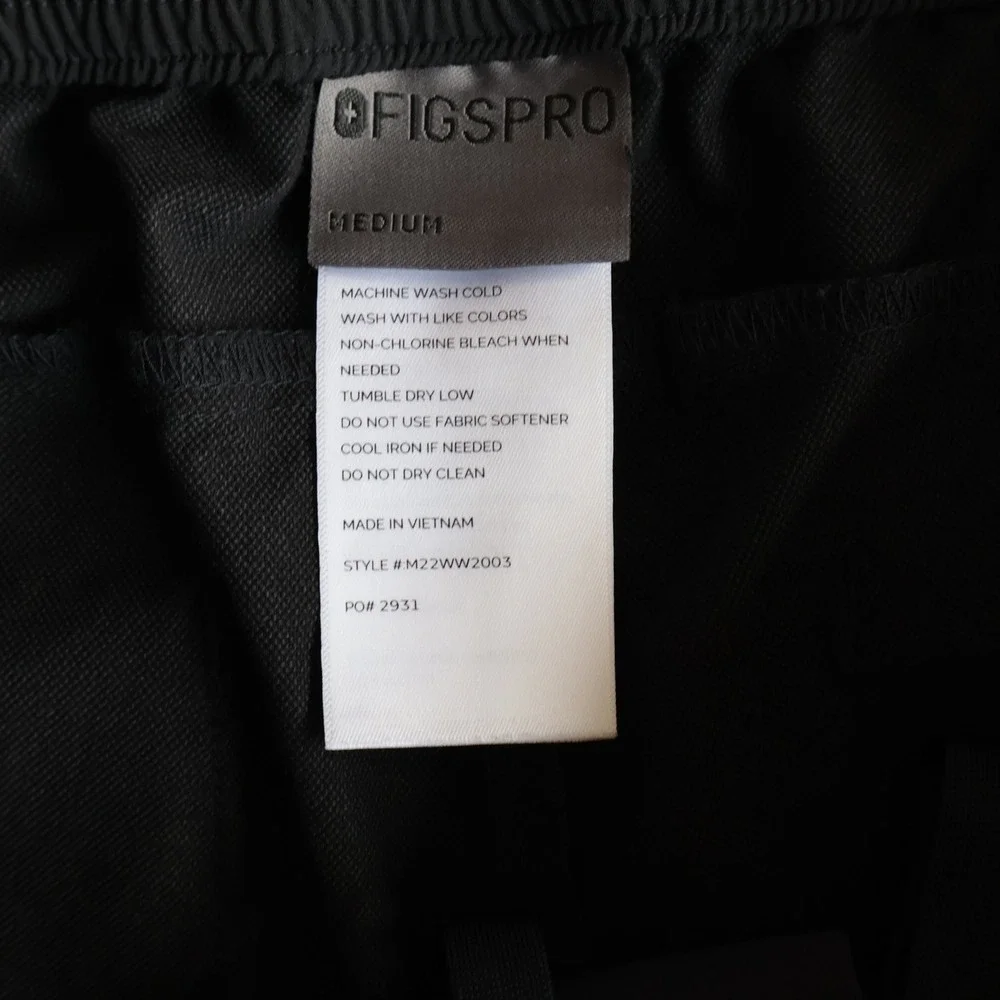 FIGS PRO Technical Scrub Trouser Men Medium Black Performance Straight Leg Pants